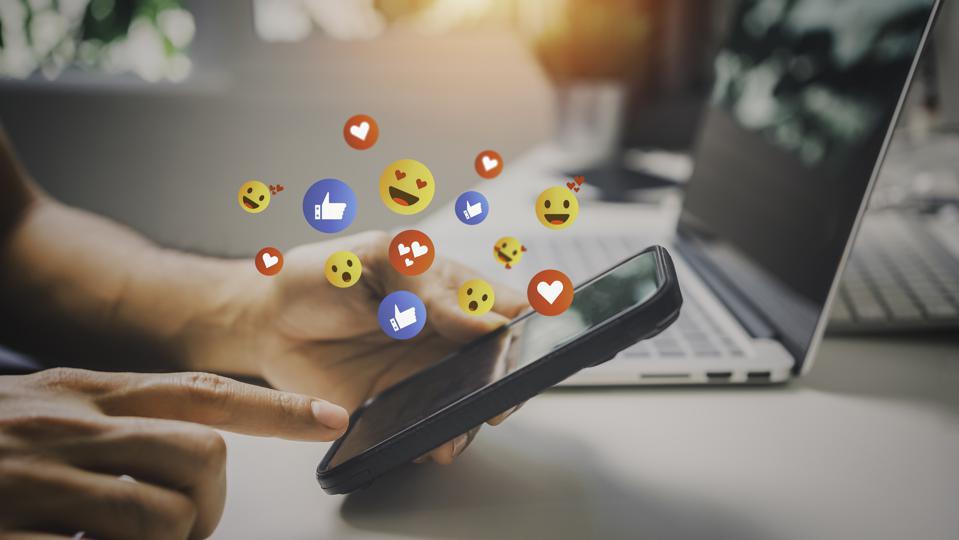 Social Media Tracker Secrets: From Novice to Pro in one month