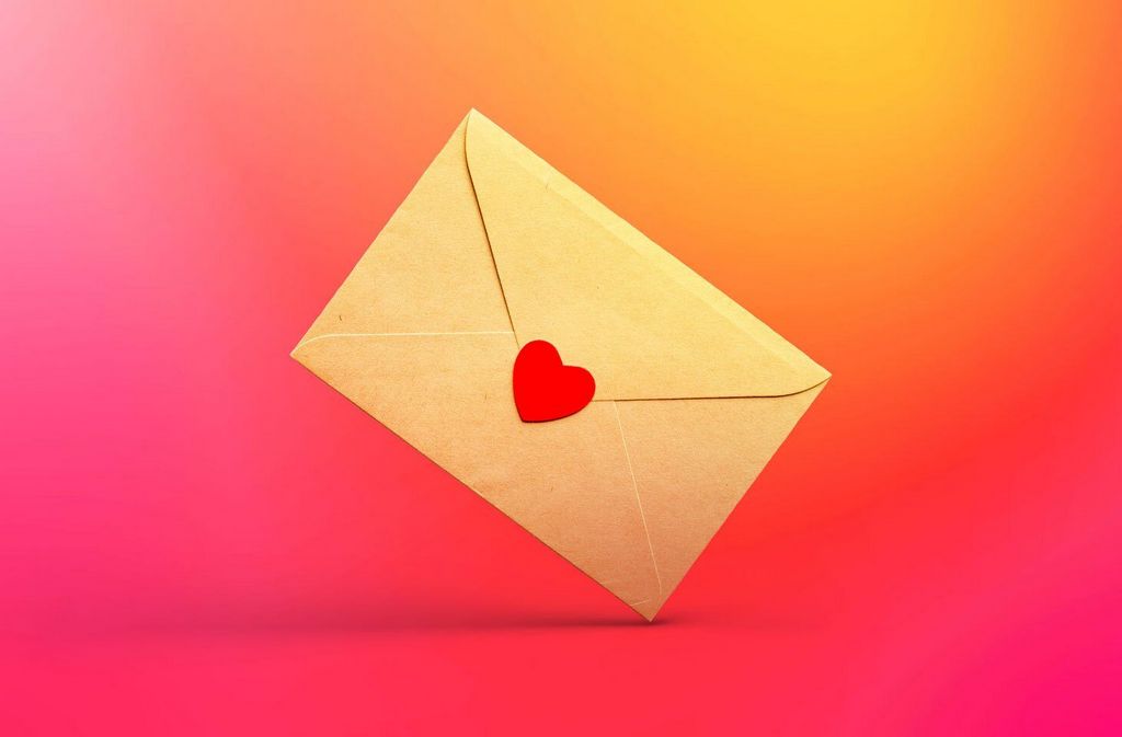 Is NaomiDate Better Than Its Rivals?